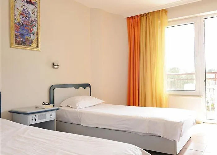 Hotel Iskar & Aquapark 3*