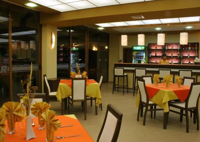 Hotel Iskar & Aquapark 3*