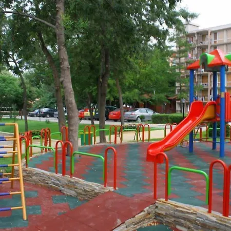 Iskar & Aquapark 3* Slantchev Briag