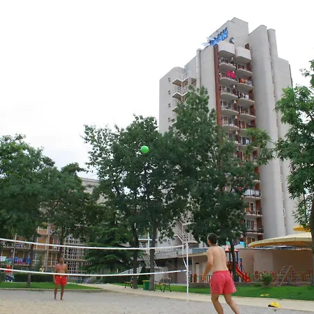 Iskar & Aquapark סאני ביץ'