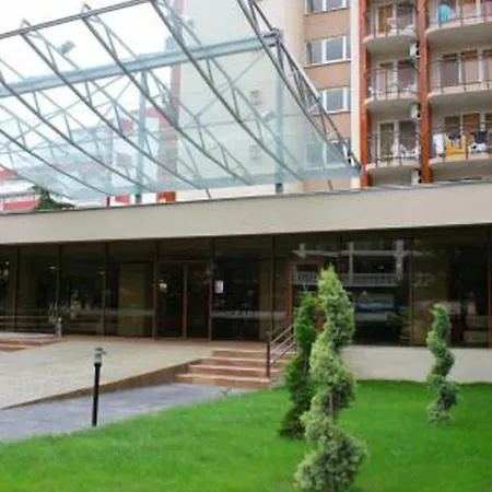 Iskar & Aquapark מלון