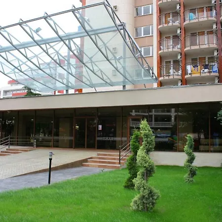 Iskar & Aquapark מלון