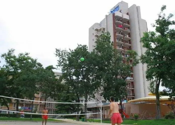 Iskar & Aquapark Hotel 3*